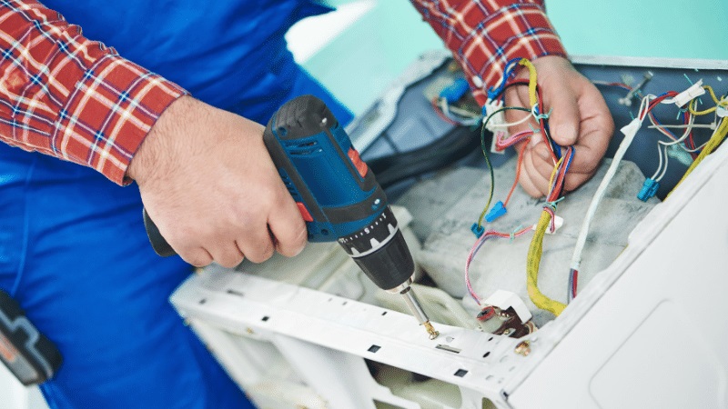 Selendi Teka Teka çamaşır makinesi kart tamiri – Su almama arızası orijinal parça ile giderildi. - Teknik servis örneği